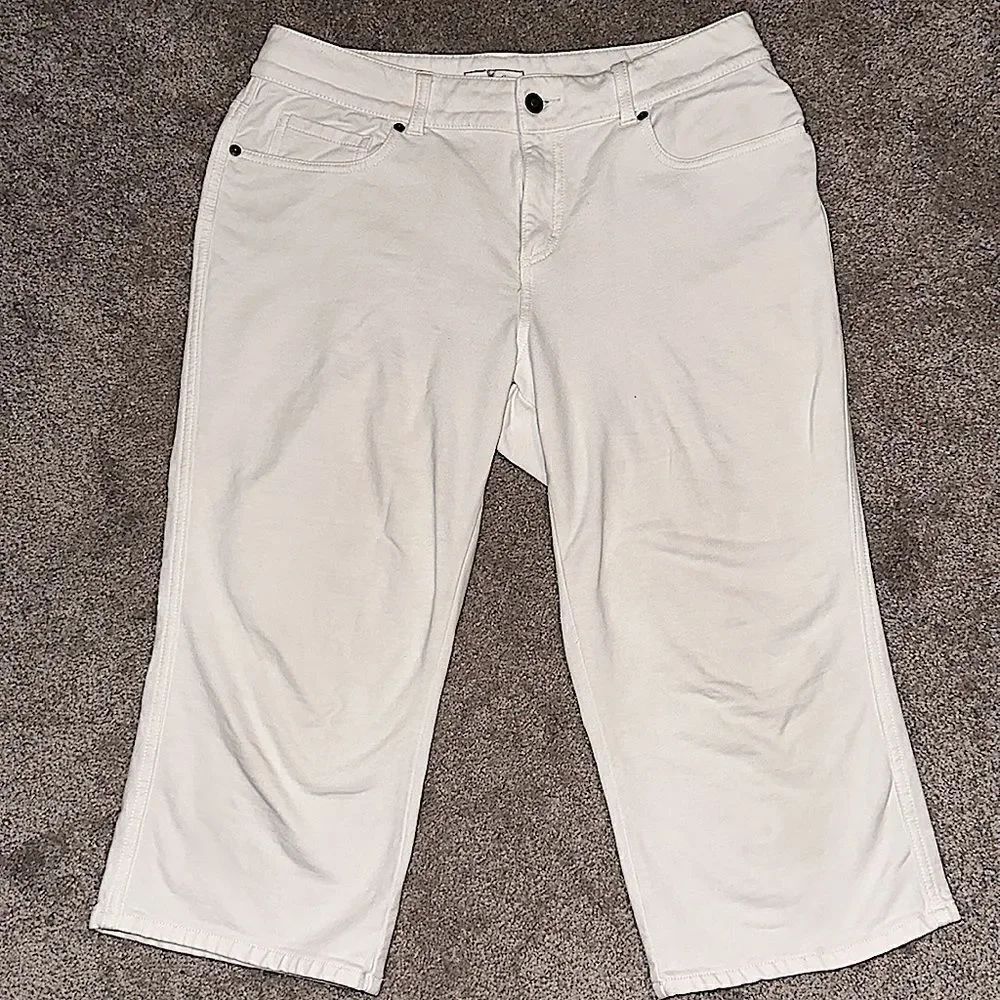 Coldwater Creek Cropped Jeans!